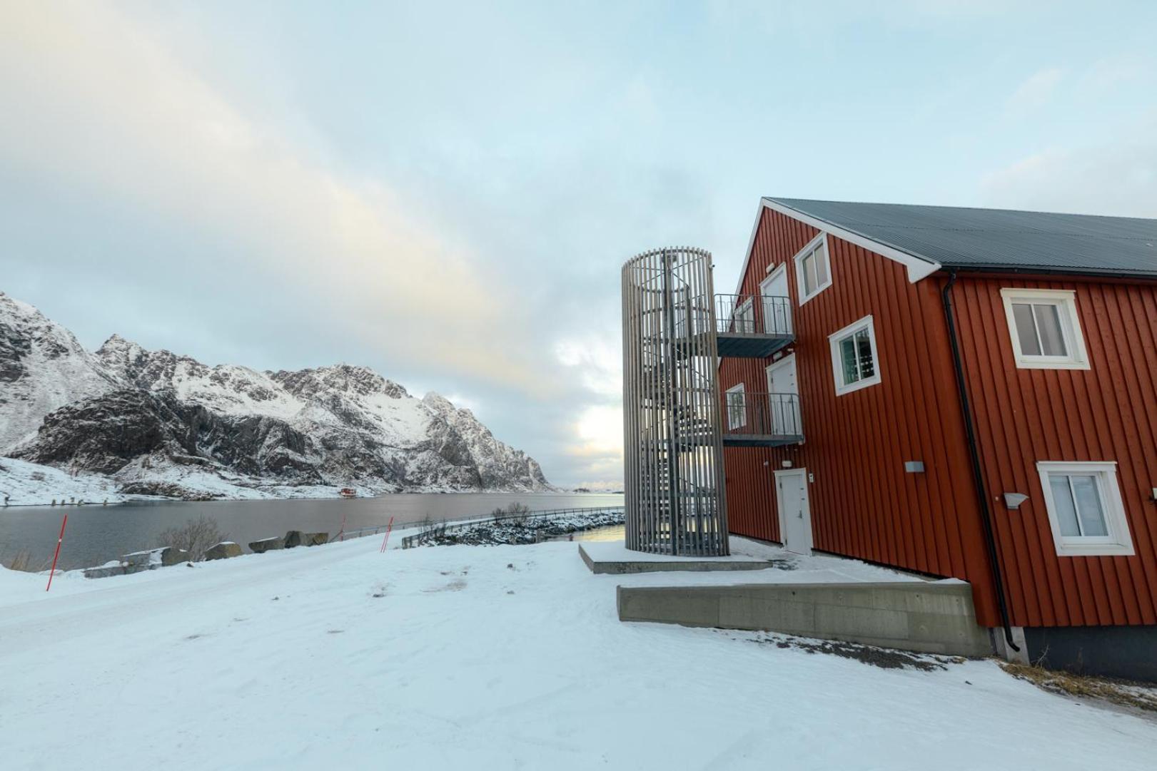 Skata Boutique Hotel Henningsvaer Luaran gambar