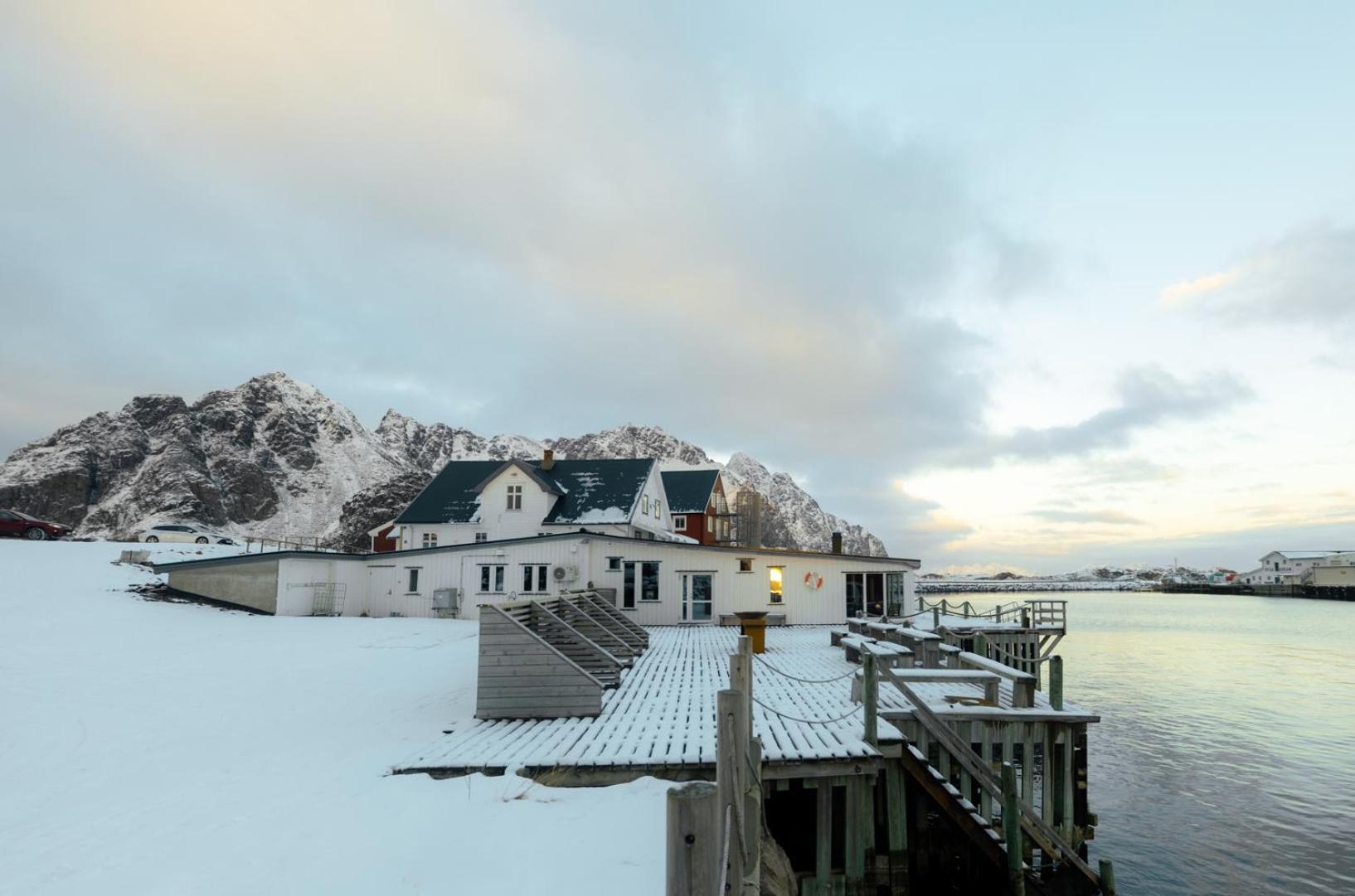 Skata Boutique Hotel Henningsvaer Luaran gambar